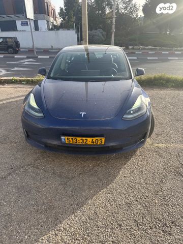 מודעת רכב טסלה מודל 3