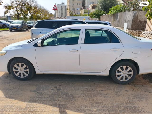 מודעת רכב טויוטה קורולה