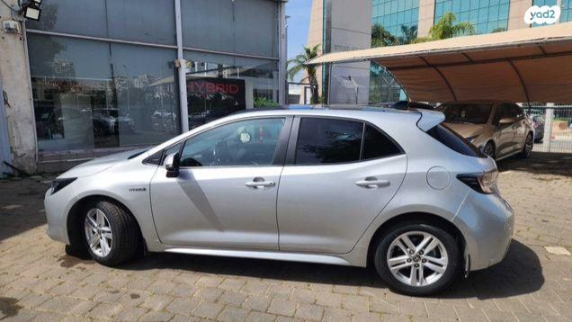 מודעת רכב טויוטה קורולה