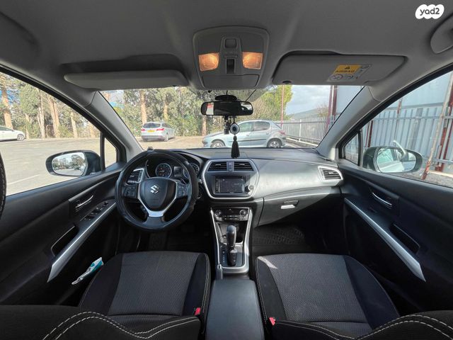 סוזוקי קרוסאובר