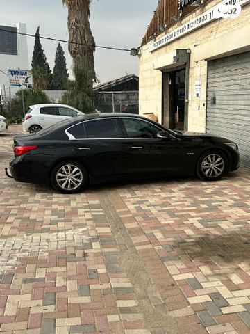 מודעת רכב אינפיניטי Q50