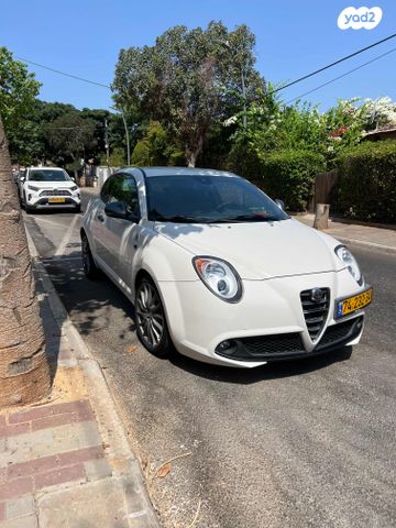 אלפא רומיאו מיטו