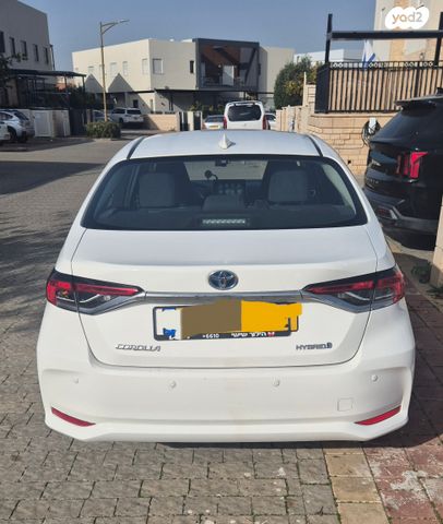 טויוטה קורולה