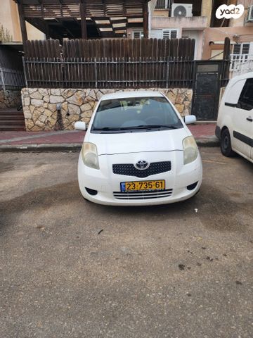 מודעת רכב טויוטה יאריס