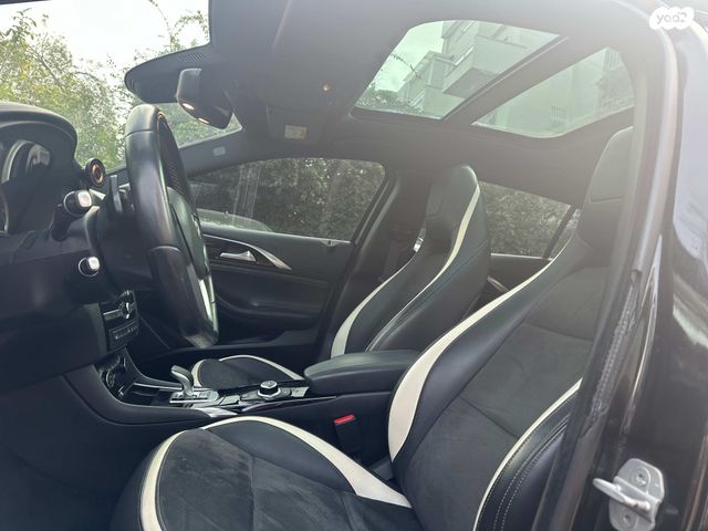 מודעת רכב אינפיניטי Q30