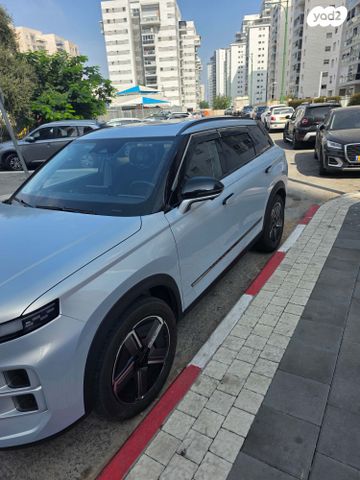 מודעת רכב ג'אקו J7