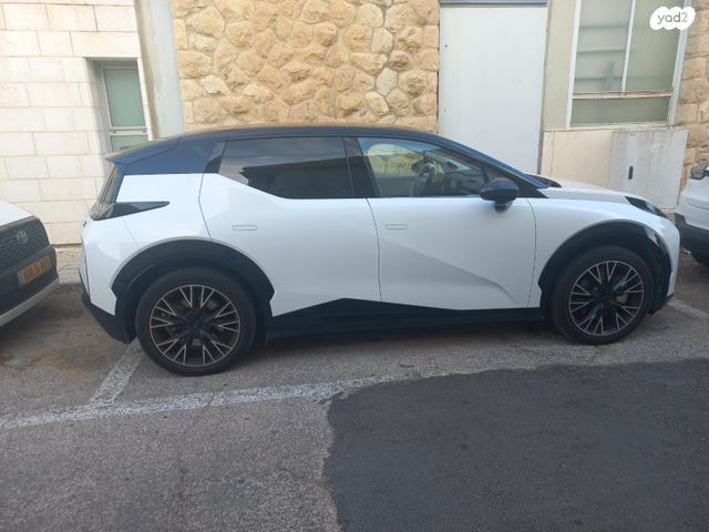 מודעת רכב זיקר X