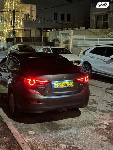 מאזדה 3