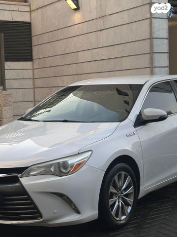 טויוטה קאמרי