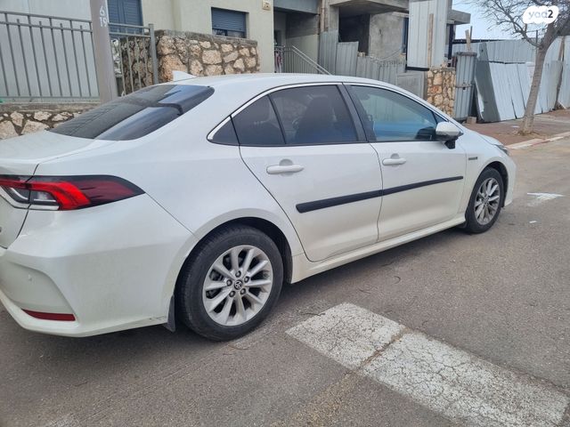 מודעת רכב טויוטה קורולה