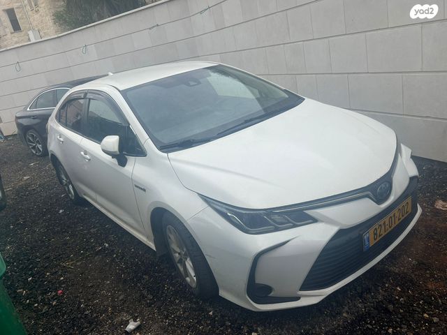 מודעת רכב טויוטה קורולה