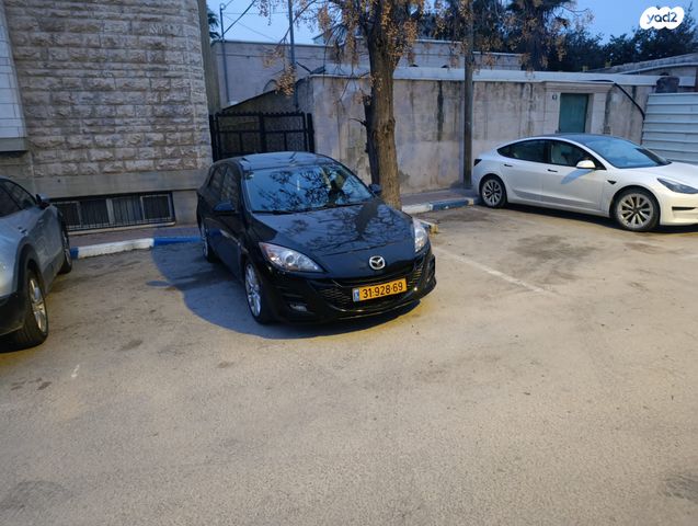 מאזדה 3