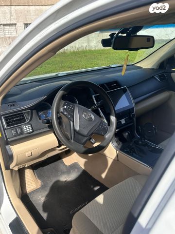 טויוטה קאמרי