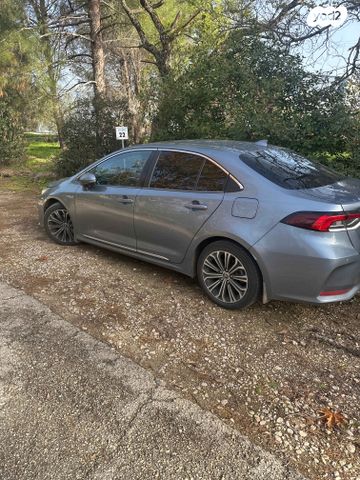 מודעת רכב טויוטה קורולה