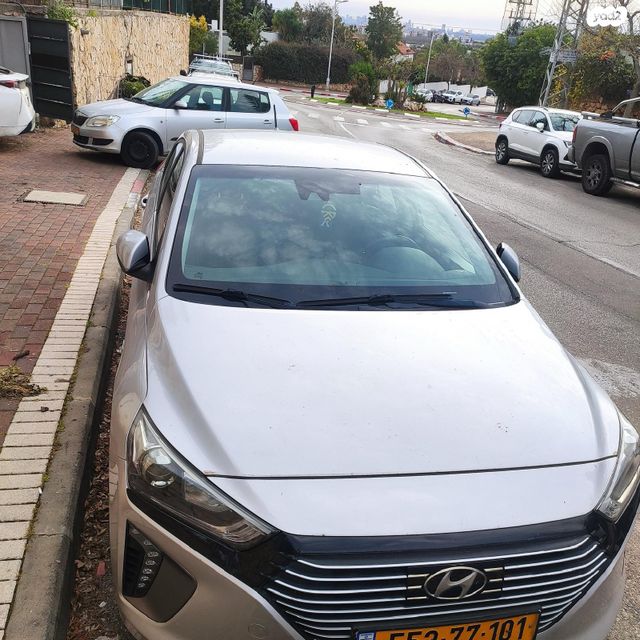 מודעת רכב יונדאי איוניק