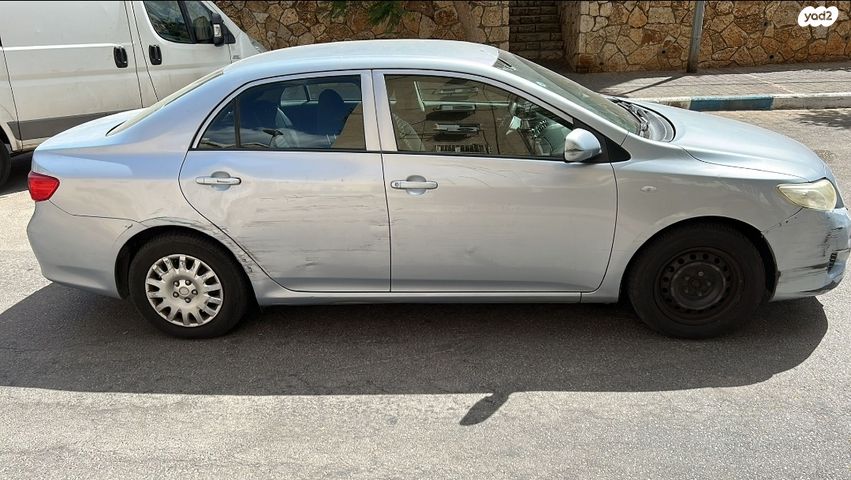 מודעת רכב טויוטה קורולה