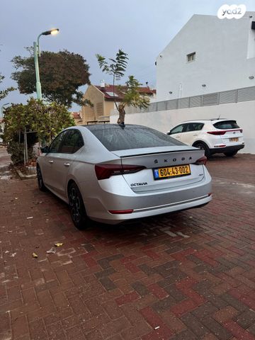 סקודה אוקטביה