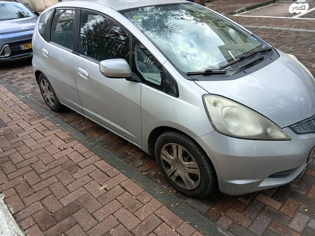 מודעת רכב הונדה ג'אז 