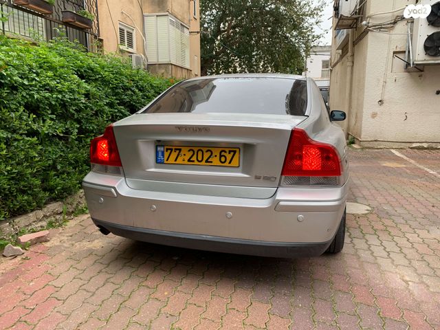 וולוו S60