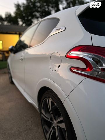 מודעת רכב פיג'ו 208