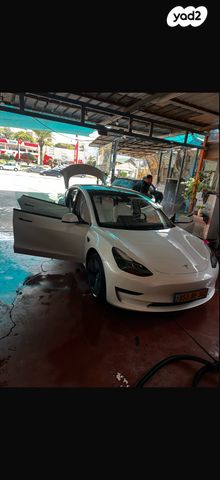 טסלה מודל 3