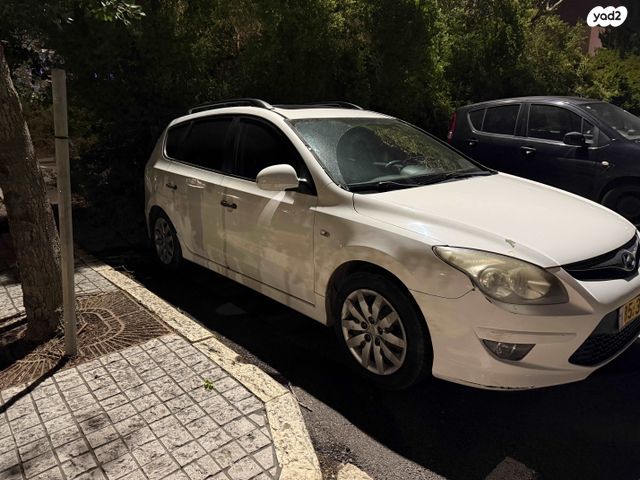 יונדאי i30