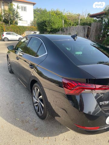 סקודה אוקטביה