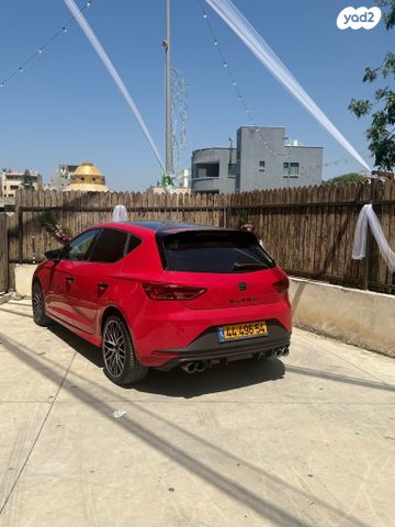 מודעת רכב סיאט לאון