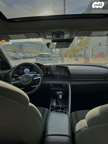 יונדאי אלנטרה