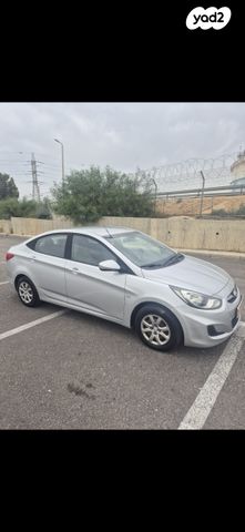 יונדאי אקסנט i25