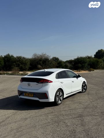 יונדאי איוניק