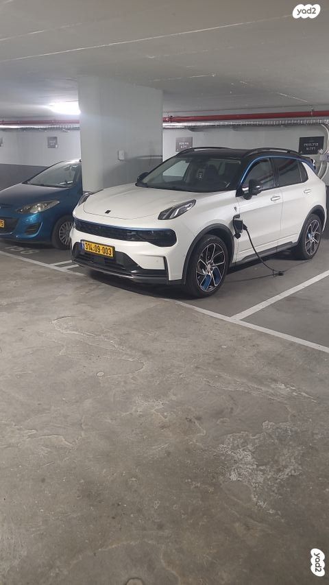 מודעת רכב לינק אנד קו 01