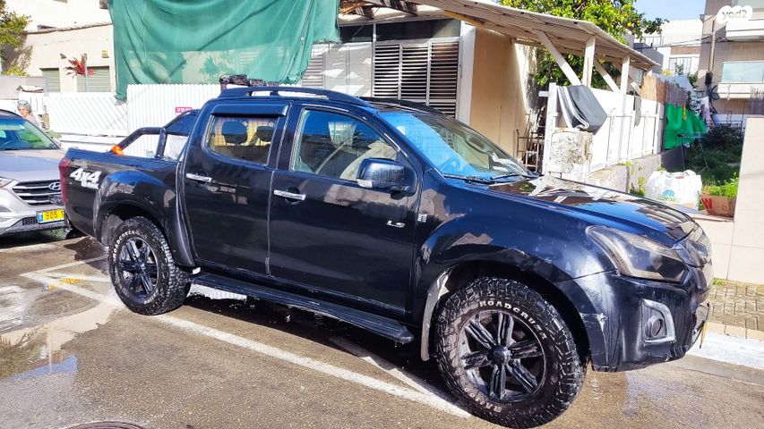 איסוזו די-מקס