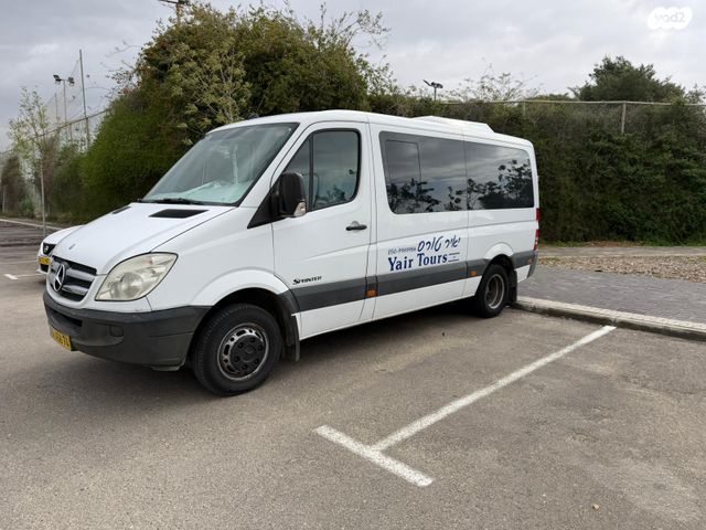 מודעת רכב מרצדס-בנץ ספרינטר