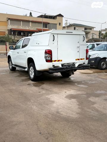 מיצובישי טרייטון / L200