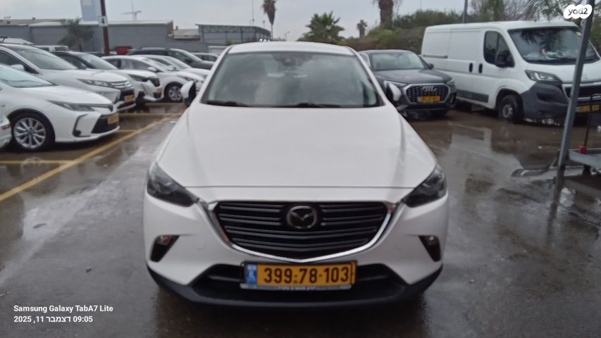 מודעת רכב מאזדה CX-3