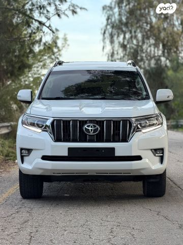 טויוטה לנד קרוזר