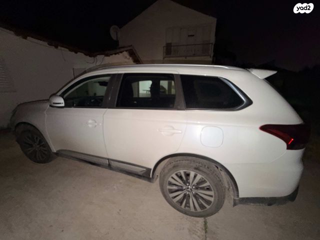 מודעת רכב מיצובישי אאוטלנדר