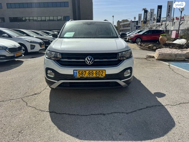 מודעת רכב פולקסווגן T-קרוס