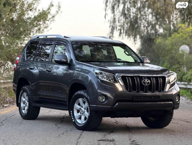 מודעת רכב טויוטה לנד קרוזר