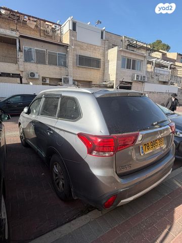 מיצובישי אאוטלנדר