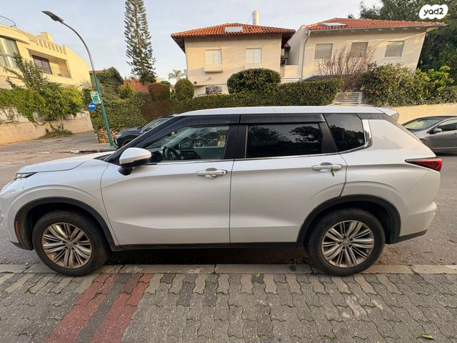 מודעת רכב מיצובישי אאוטלנדר