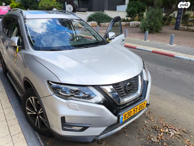 ניסאן אקס טרייל