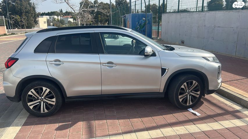 מיצובישי ASX