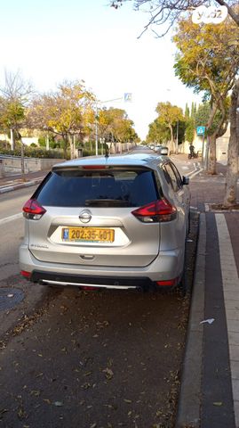 ניסאן אקס טרייל