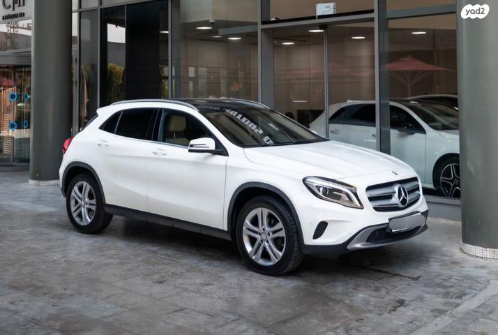 מודעת רכב מרצדס-בנץ GLA