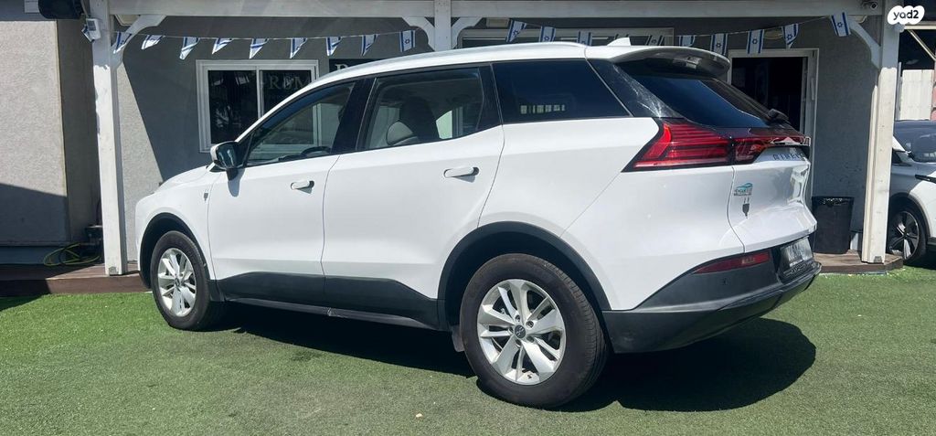 מודעת רכב איוויס U5