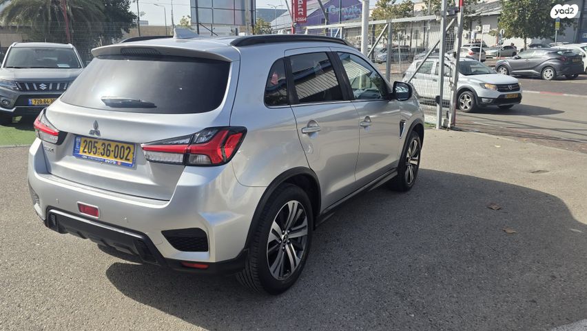 מיצובישי ASX