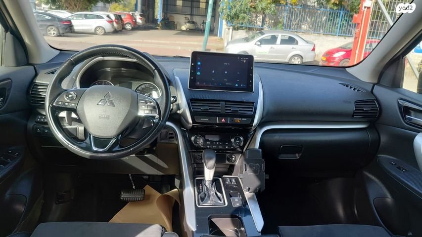 מיצובישי אקליפס קרוס