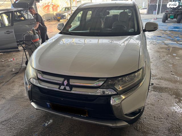 מודעת רכב מיצובישי אאוטלנדר